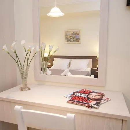 Aparthotel Prince Studios *