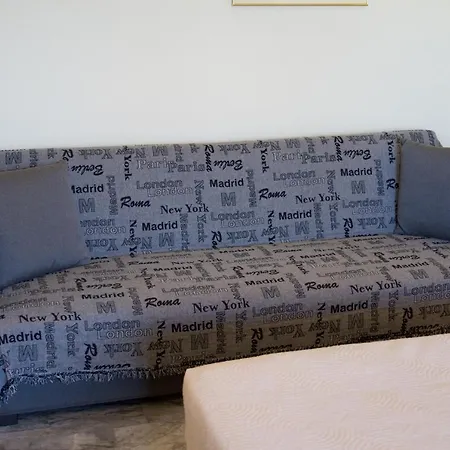 מלון דירות Prince Studios