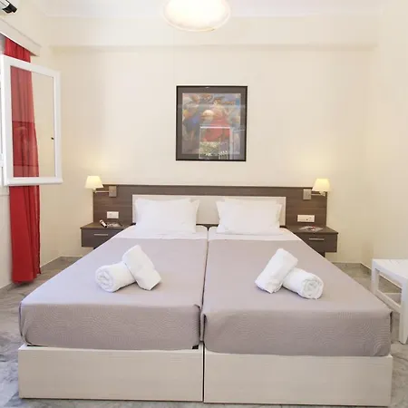 Prince Studios Aparthotel 3*