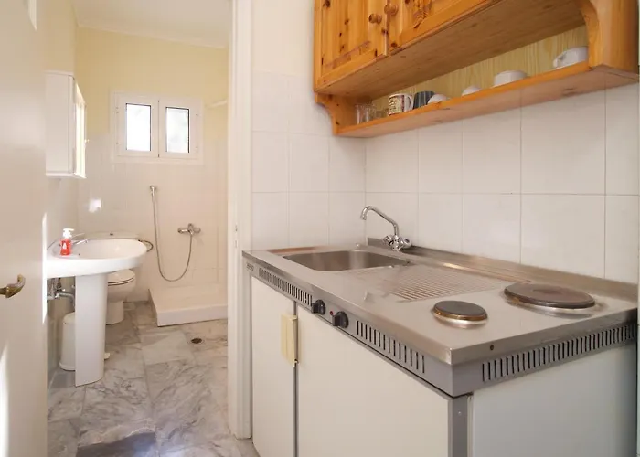 Prince Studios מלון דירות 3*
